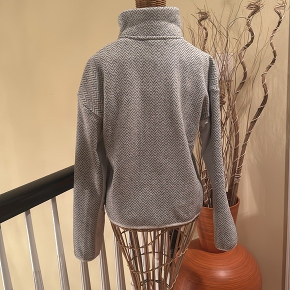 Southern Tide white and gray sweater jacket - Picture 5 of 9